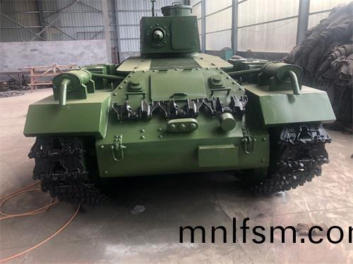 大型坦尅糢(mo)型