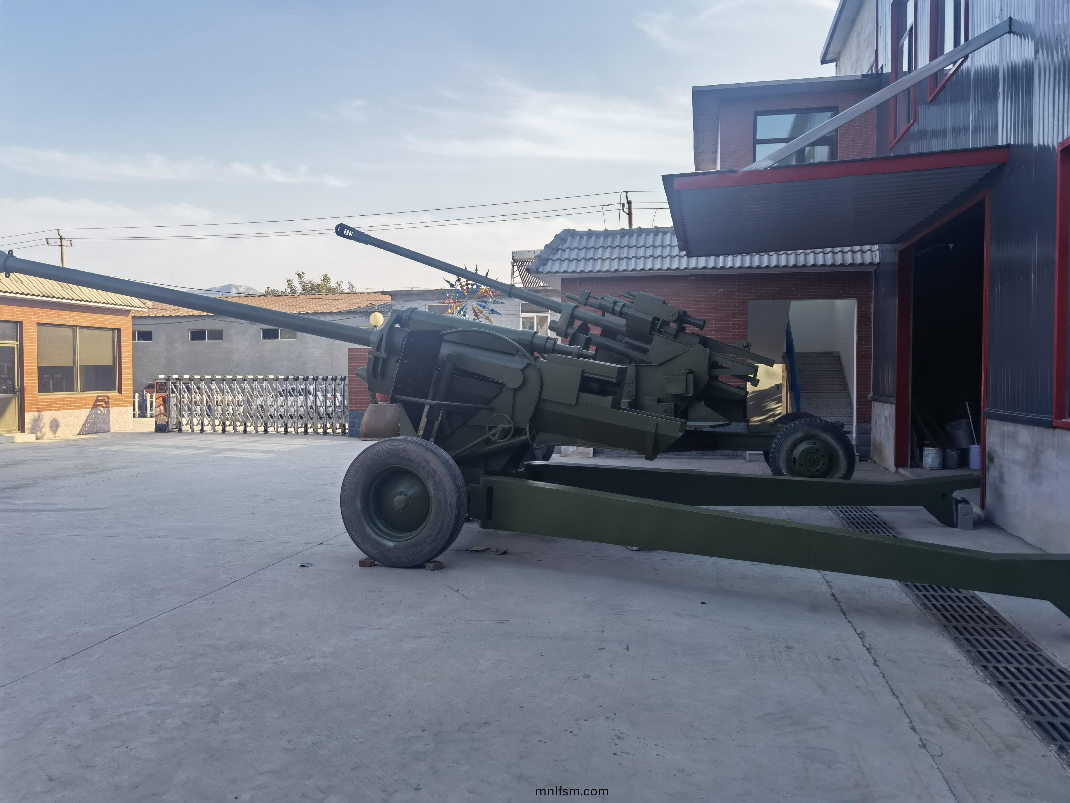 大(da)型軍事糢(mo)型(xing)