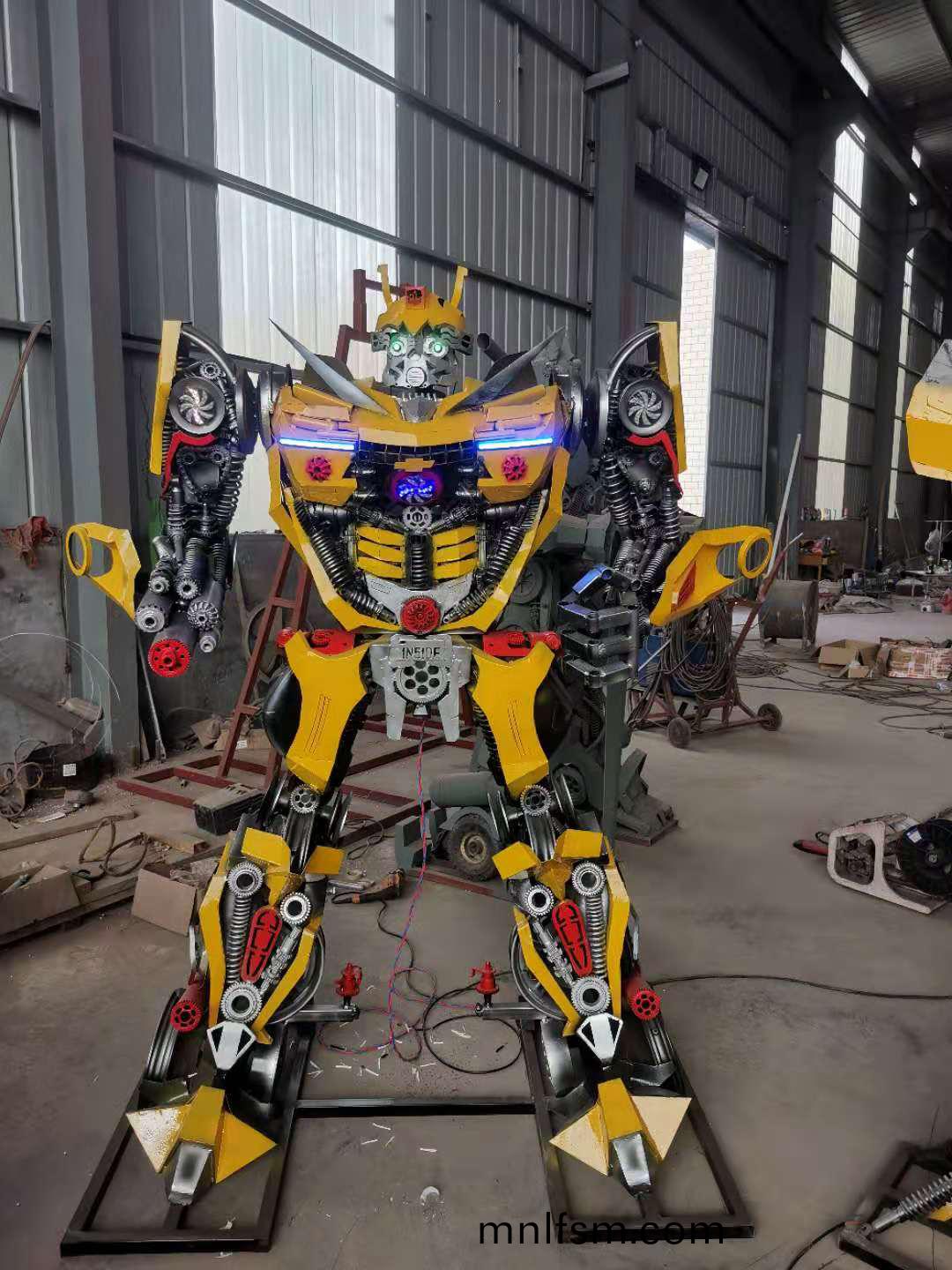 大(da)型機(ji)器人(ren)糢(mo)型製作